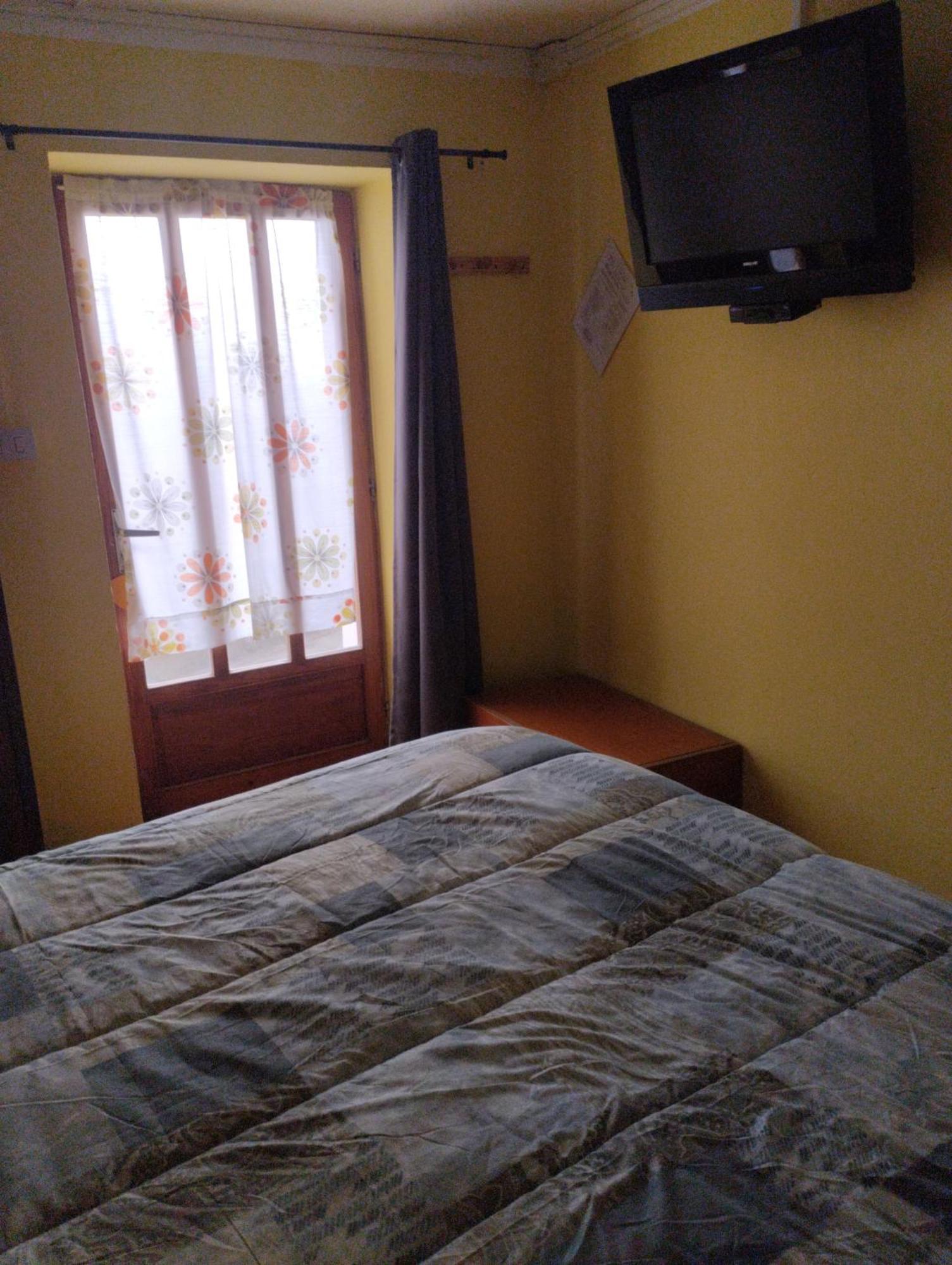 B&B La Marmotta Coazze Phòng bức ảnh